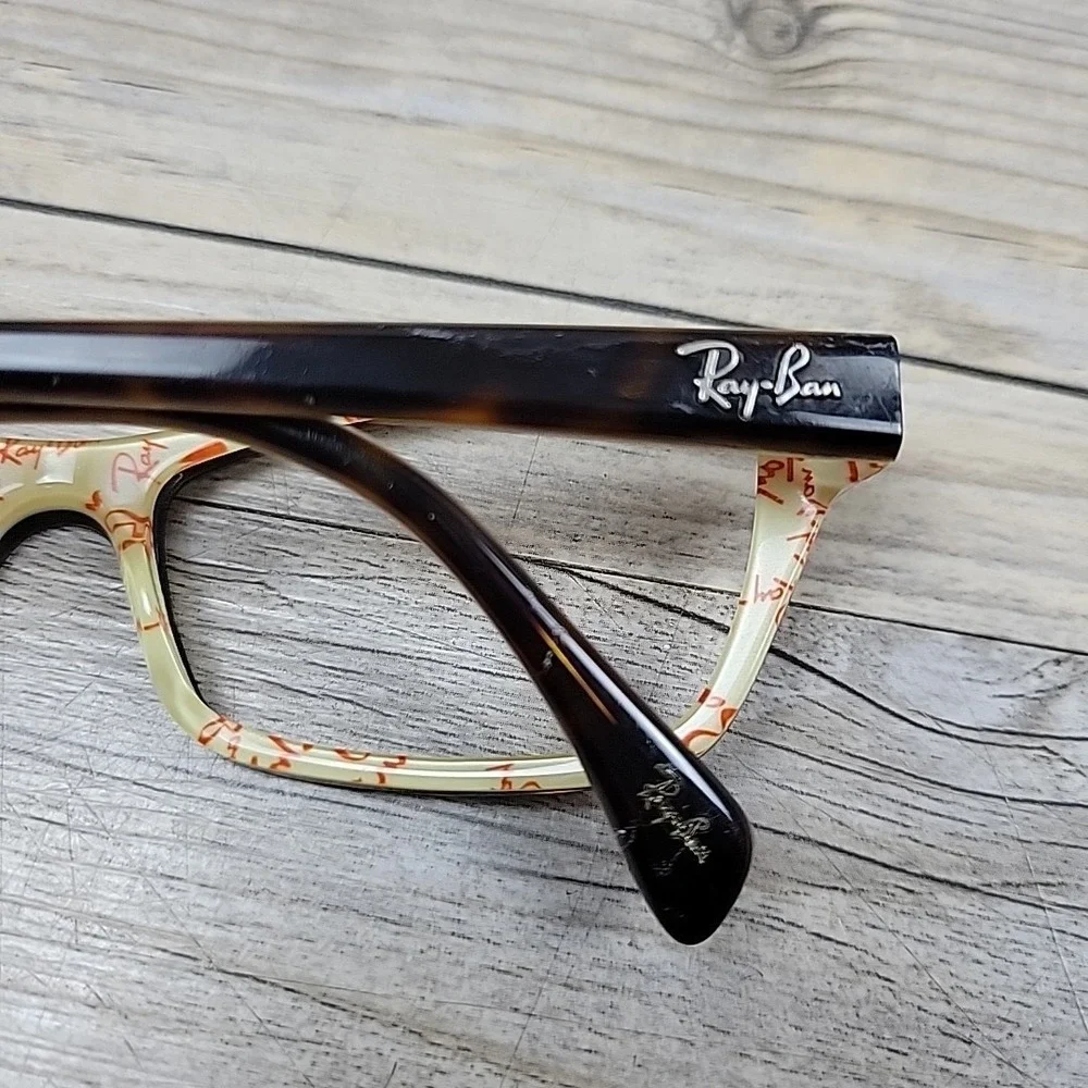 Ray-Ban‎ RB5256 5057 Eyeglasses Brown Tortoise Frames Only 52-16-135mm